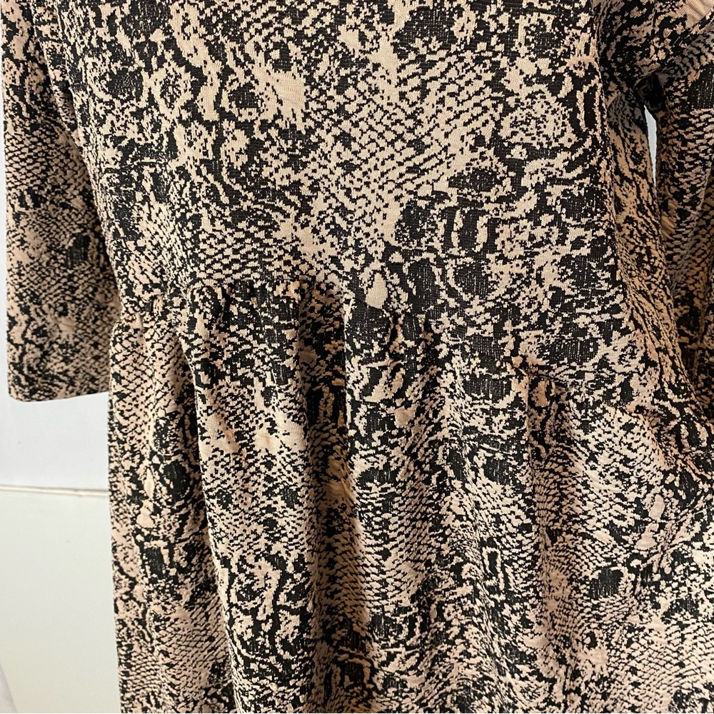🌷 Zara Textured Snakeskin Babydoll Mini Dress Size M - Picture 3 of 10